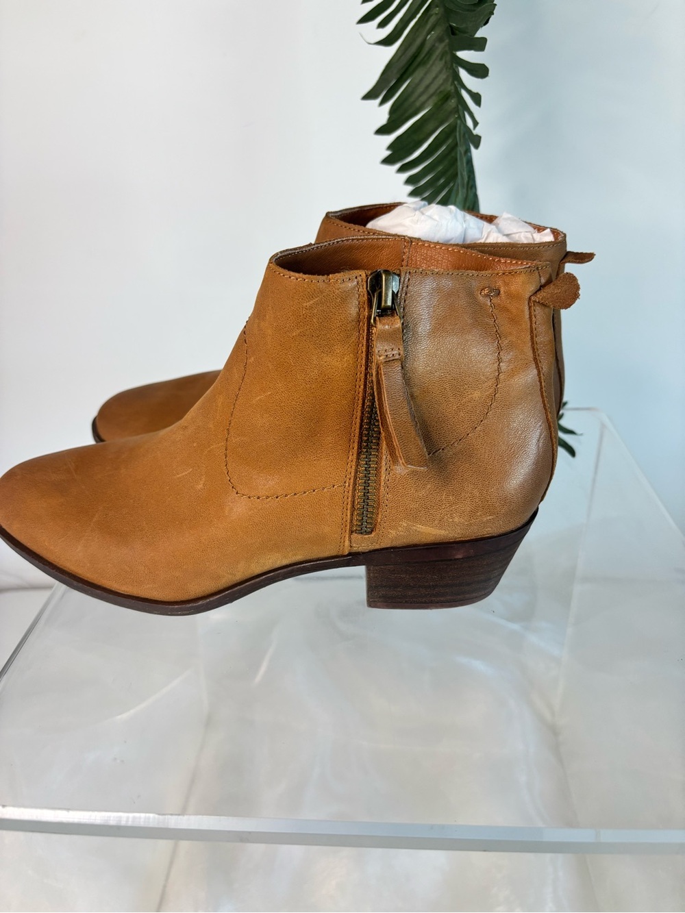 Lucky Brand Tan Leather Ankle Booties Side Zip Stacked Heel Women’s Size7M - Picture 4 of 6